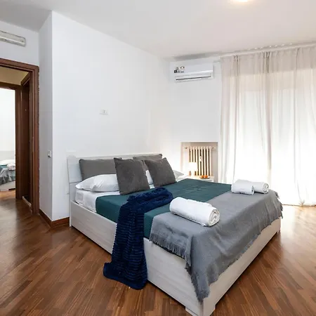 Apartament Skyview Rzym
