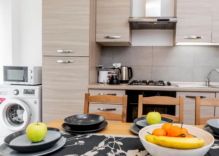 Skyview Apartment Rom